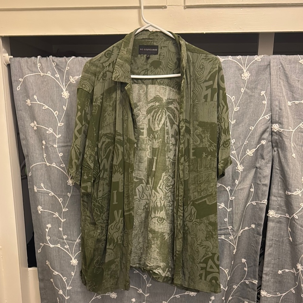 No Boundaries Green Lightweight Shirt Jacket